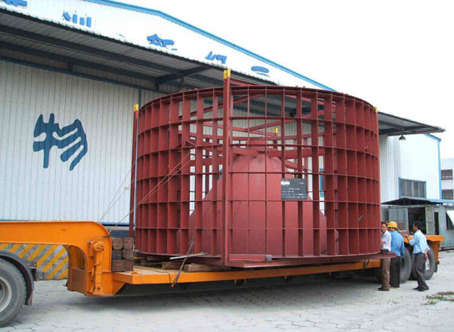 設(shè)備運(yùn)輸車